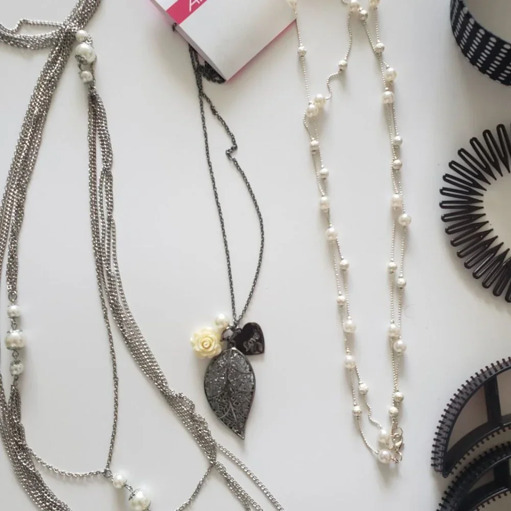 Accessories bundle - Picture 2 of 3
